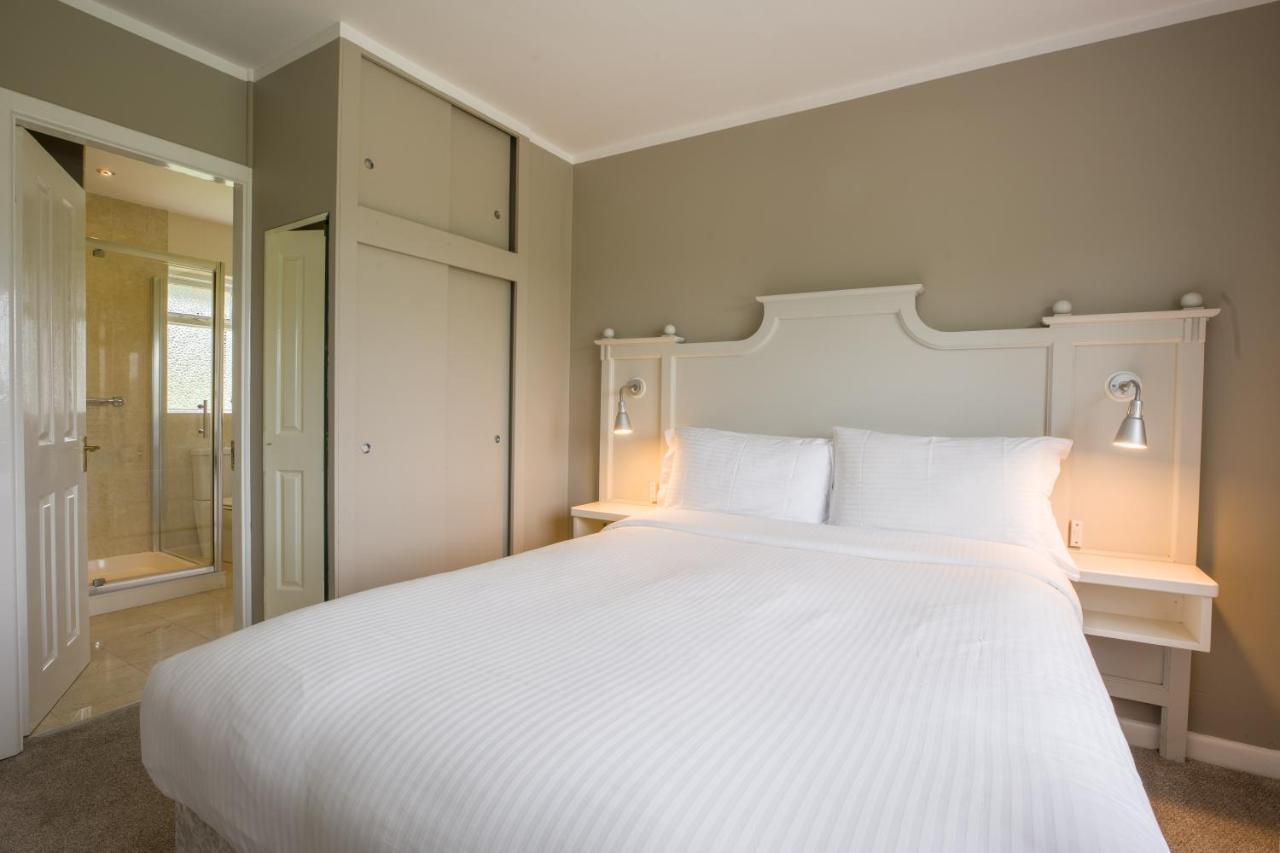 Lios Na Manach Eco B&B Woodford  エクステリア 写真