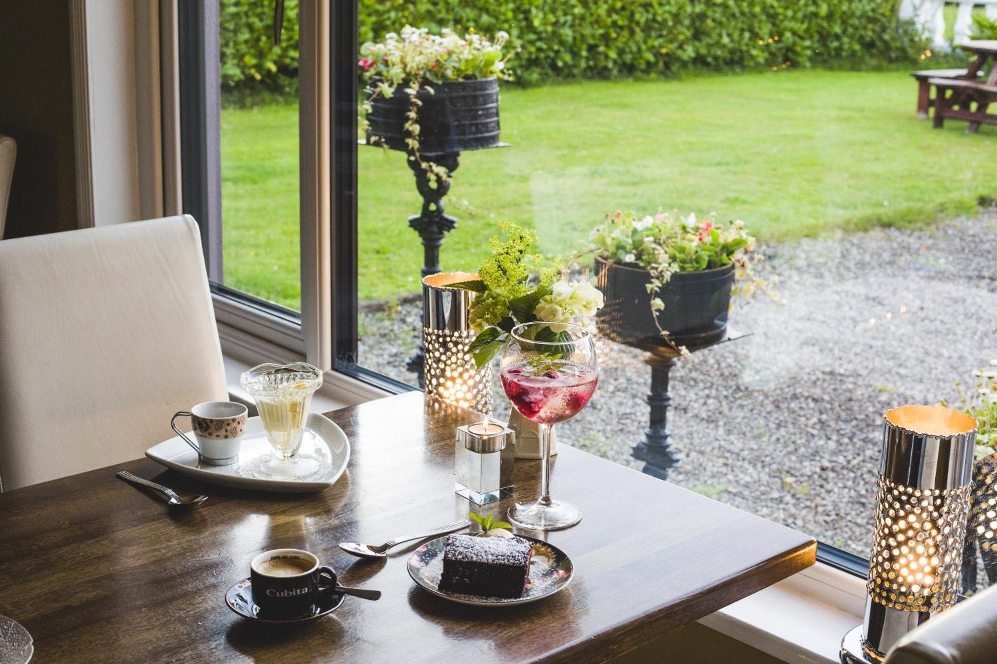 Lios Na Manach Eco B&B Woodford  エクステリア 写真